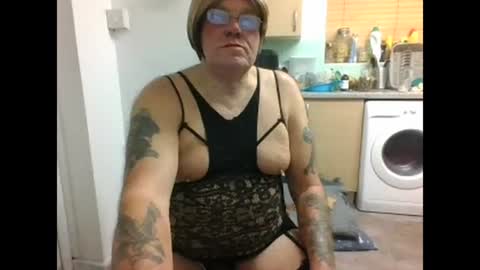 Snapshot of tanya_sissie_somerset chatting on 31, 12, 2024 tanya_sissie_somerset online show from 31, 12, 2024