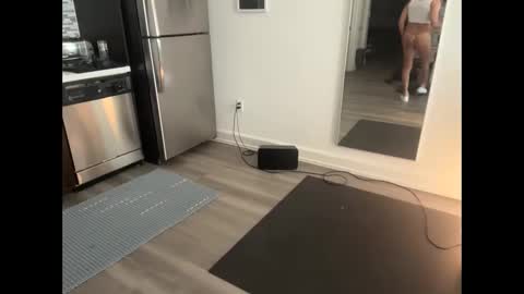 Snapshot of taranyc chatting on 7, 3, 2025 taranyc online show from 7, 3, 2025