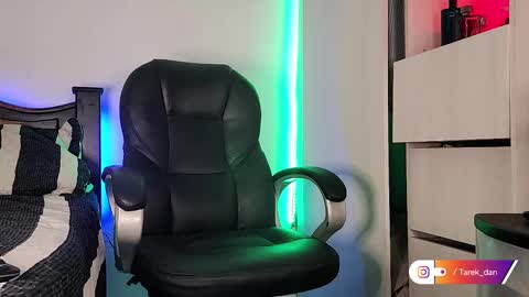 Snapshot of tarek_dan chatting on 15, 2, 2025 Tarek online show from 15, 2, 2025