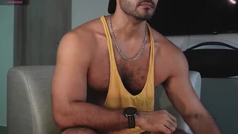 Snapshot of tarek_dan chatting on 6, 11, 2025 Tarek online show from 6, 11, 2025