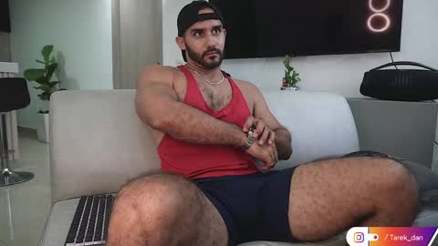 Snapshot of tarek_dan chatting on 18, 4, 2026 Tarek online show from 18, 4, 2026