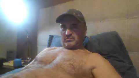 Snapshot of tarzeny77 chatting on 7, 1, 2026 tarzeny77 online show from 7, 1, 2026