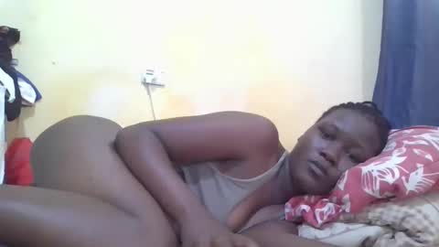 Snapshot of tashacute20 chatting on 13, 4, 2026 tashacute20 online show from 13, 4, 2026
