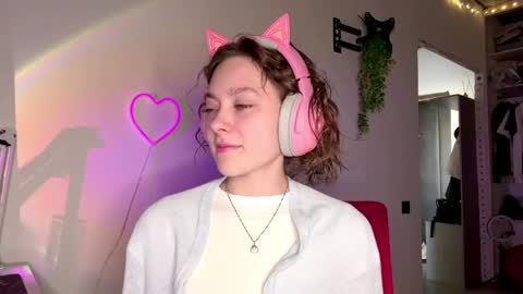 Snapshot of tashajovich chatting on 6, 5, 2026 Darlin online show from 6, 5, 2026