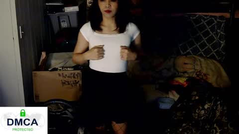 Snapshot of tashakai chatting on 2, 1, 2025 TashaKai online show from 2, 1, 2025