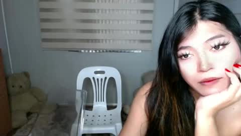 Snapshot of tasteofinnocent69 chatting on 19, 12, 2024 online show from 19, 12, 2024