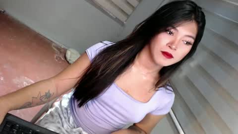 Snapshot of tasteofinnocent69 chatting on 27, 1, 2025 online show from 27, 1, 2025