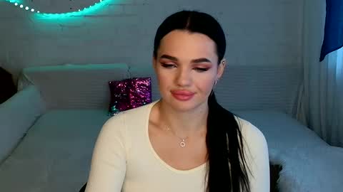 tasty_babyy online show from 23, 10, 2025