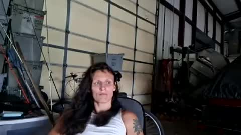 tastypeach6989 online show from 26, 6, 2026