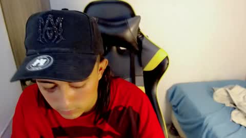 T A T A N online show from 15, 11, 2025