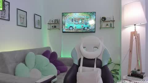 Tatiana --- Schedule Monday to Sundays 800  to 200  UTC-5 online show from 15, 3, 2026