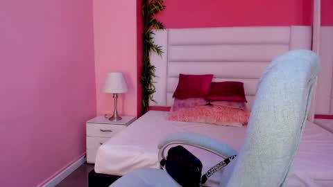 Snapshot of tatiana_arboleda chatting on 10, 4, 2026 tatiana_arboleda online show from 10, 4, 2026