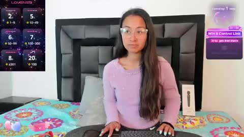 Snapshot of tatiana_valencia chatting on 16, 12, 2024 Tati online show from 16, 12, 2024