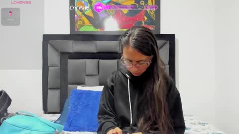 Snapshot of tatiana_valencia chatting on 8, 1, 2025 Tati online show from 8, 1, 2025