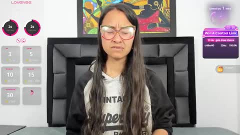 Snapshot of tatiana_valencia chatting on 17, 1, 2025 Tati online show from 17, 1, 2025