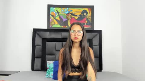 Snapshot of tatiana_valencia chatting on 19, 1, 2025 Tati online show from 19, 1, 2025