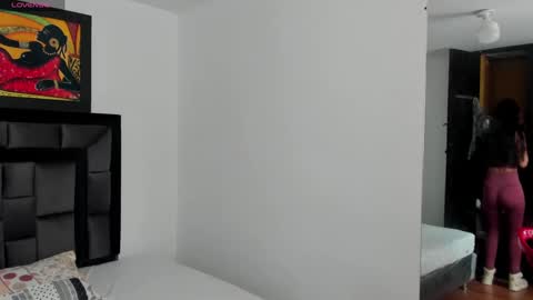 Snapshot of tatiana_valencia chatting on 3, 2, 2025 Tati online show from 3, 2, 2025