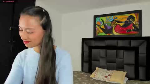 Snapshot of tatiana_valencia chatting on 4, 2, 2025 Tati online show from 4, 2, 2025