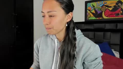 Snapshot of tatiana_valencia chatting on 4, 3, 2025 Tati online show from 4, 3, 2025