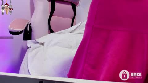 i am tatiana  online show from 4, 12, 2025