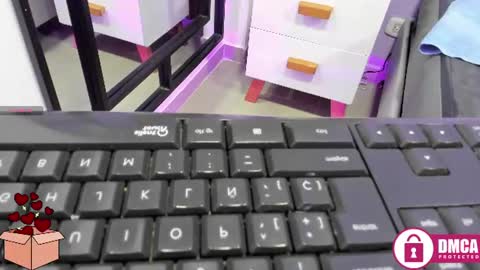 i am tatiana  online show from 17, 6, 2026