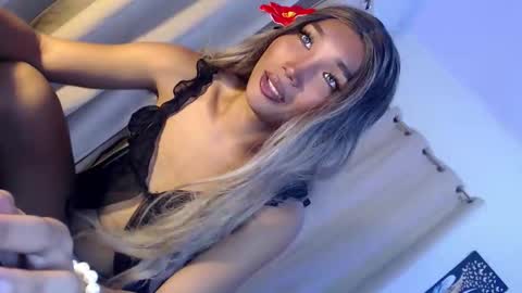 Snapshot of tatiana_wilton chatting on 12, 4, 2026 ANDREA online show from 12, 4, 2026
