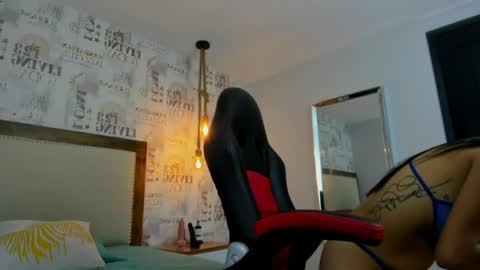 Snapshot of tatigold2 chatting on 22, 4, 2026 T A T I online show from 22, 4, 2026