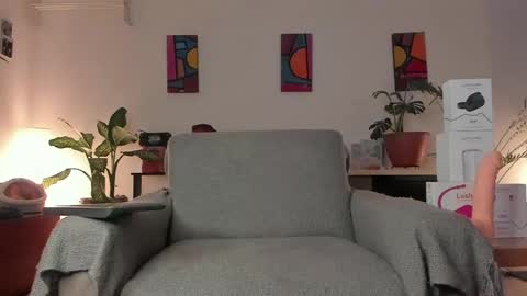 Snapshot of tatokat chatting on 5, 4, 2026 Twitter TatoKatx online show from 5, 4, 2026