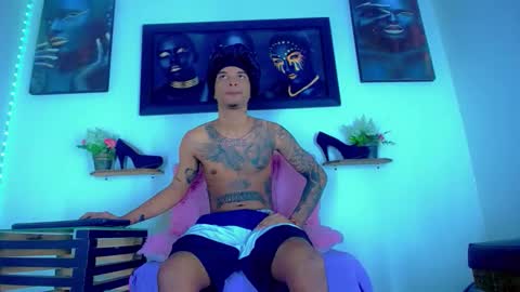 Snapshot of tatoo_noah chatting on 4, 4, 2026 Noah online show from 4, 4, 2026