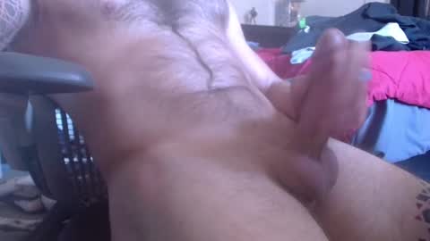 Snapshot of tatted420stoner chatting on 28, 10, 2025 tatted420stoner online show from 28, 10, 2025