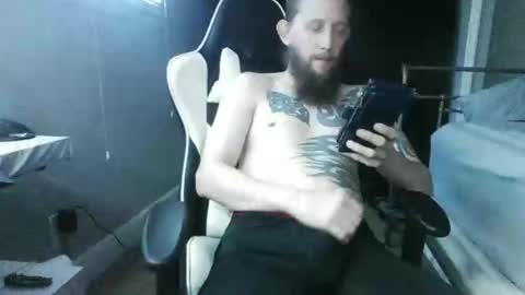 Snapshot of tatted9inches chatting on 1, 11, 2025 tatted9inches online show from 1, 11, 2025