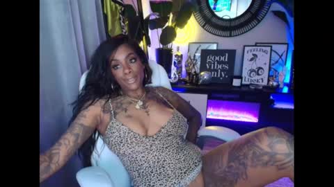 Tatted Queen online show from 3, 1, 2025