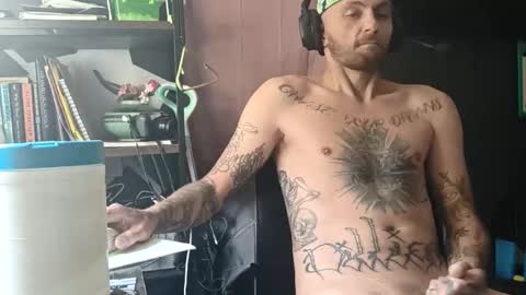 Snapshot of tattedalpha chatting on 5, 5, 2026 tattedalpha online show from 5, 5, 2026