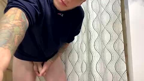 tattedhubs5 online show from 12, 10, 2025