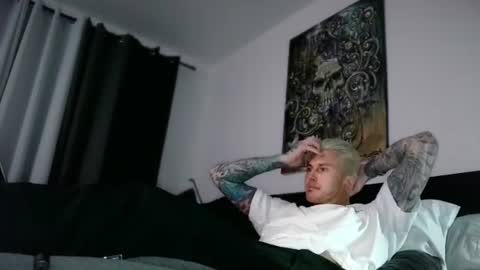 Snapshot of tattednblonde chatting on 13, 7, 2026 tattednblonde online show from 13, 7, 2026