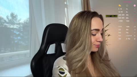 Snapshot of tatti_1 chatting on 10, 10, 2025 Tata online show from 10, 10, 2025