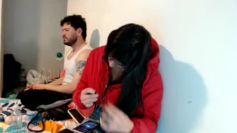 Snapshot of tatto_smoke_couple chatting on 6, 5, 2026 tatto_smoke_couple online show from 6, 5, 2026