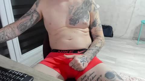 Snapshot of tattoo_couple77 chatting on 11, 1, 2025 Nicole online show from 11, 1, 2025