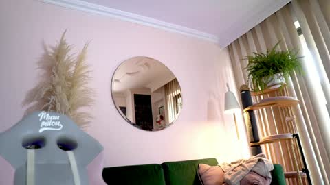 Snapshot of tattoo_ninja_kitty chatting on 14, 1, 2026 Nathalie Hardy online show from 14, 1, 2026