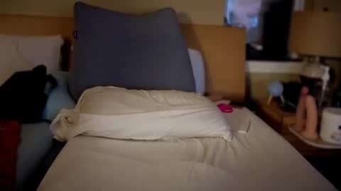 Snapshot of tattooed_love_boy chatting on 28, 11, 2025 tattooed love boy online show from 28, 11, 2025