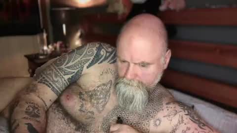 Tattooeddilf 01 online show from 31, 10, 2025