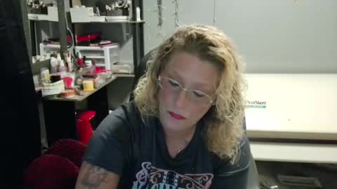Snapshot of tattooeddirtyteacher chatting on 10, 1, 2025 Lisa Lovely online show from 10, 1, 2025