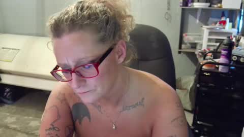Snapshot of tattooeddirtyteacher chatting on 6, 2, 2025 Lisa Lovely online show from 6, 2, 2025