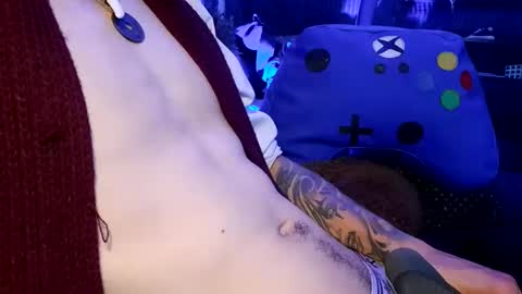 Jean pool online show from 6, 10, 2025