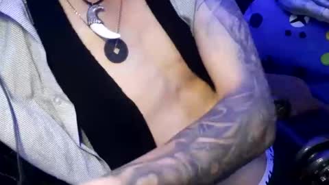 Jean pool online show from 17, 10, 2025