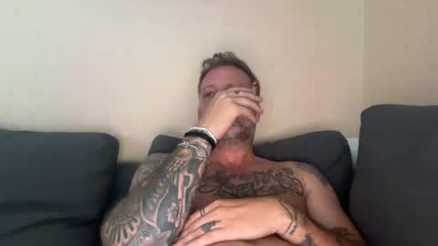 Snapshot of tattoomanforgirls chatting on 19, 7, 2026 tattoomanforgirls online show from 19, 7, 2026