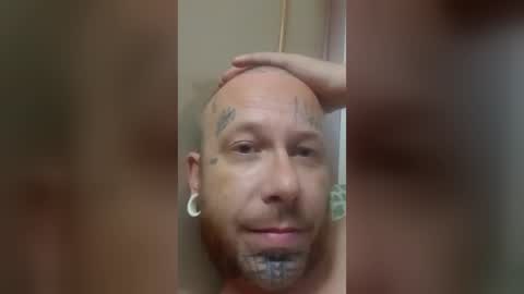 Snapshot of tattootravis chatting on 15, 7, 2026 tattootravis online show from 15, 7, 2026