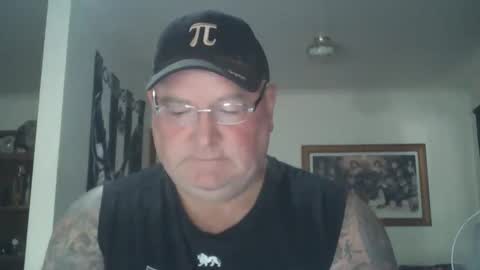 Snapshot of tattzsexy chatting on 23, 12, 2025 tattzsexy online show from 23, 12, 2025