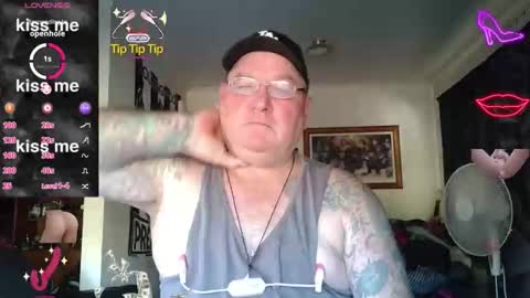 Snapshot of tattzsexy chatting on 19, 2, 2026 tattzsexy online show from 19, 2, 2026