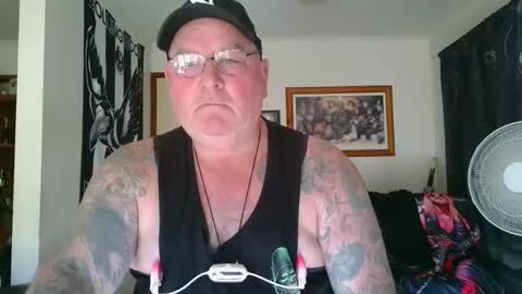 Snapshot of tattzsexy chatting on 5, 3, 2026 tattzsexy online show from 5, 3, 2026